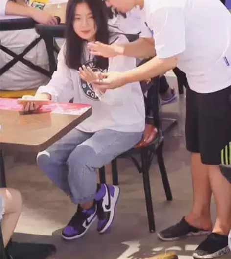 外星人R5台式，不玩游戏了，故出，吃鸡无任...