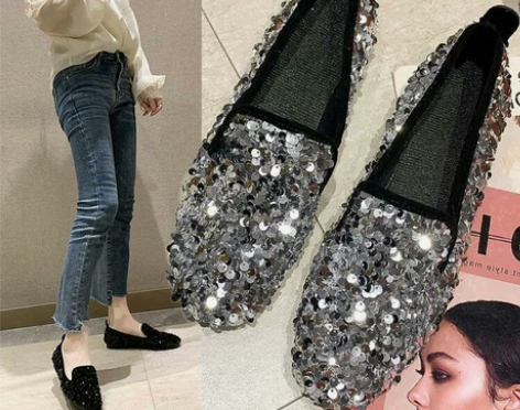 全新 包邮！网红豆豆鞋女平底百搭社会懒人鞋...