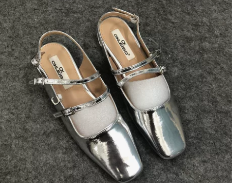 银色玛丽珍鞋女秋季2022新款浅口方头复古...