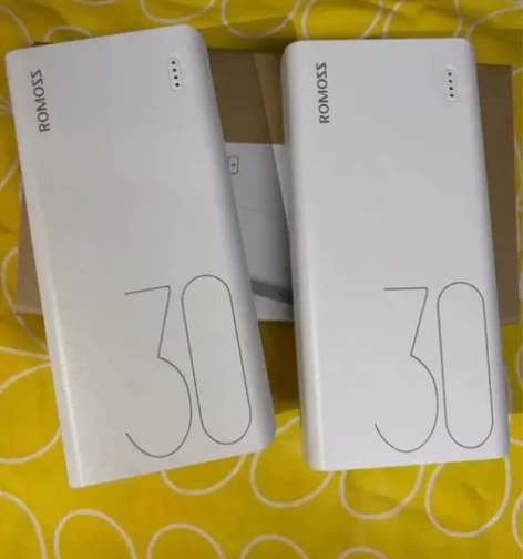 罗马仕30000毫安充电宝 苹果华为小米安...