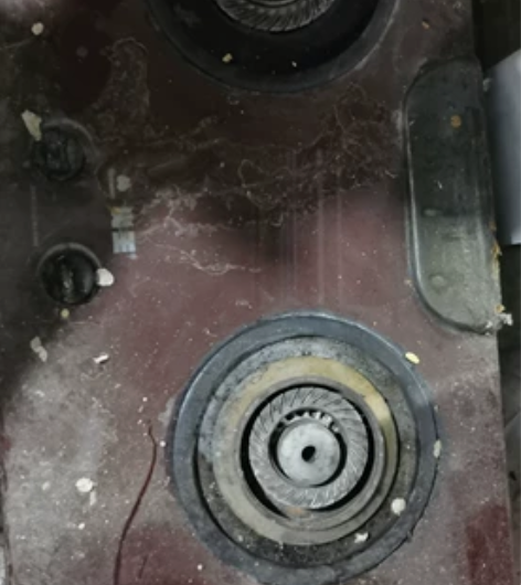 火王灶具东西好的有点灰土，需要自提，有意者...