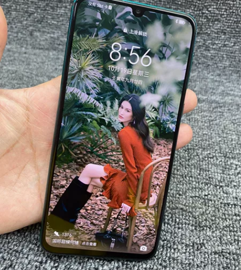 ［强烈推荐］华为nova5pro，8+12...