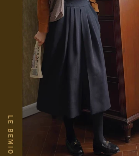 「白描」日杂少女 文艺复古深藏青色羊毛混纺...