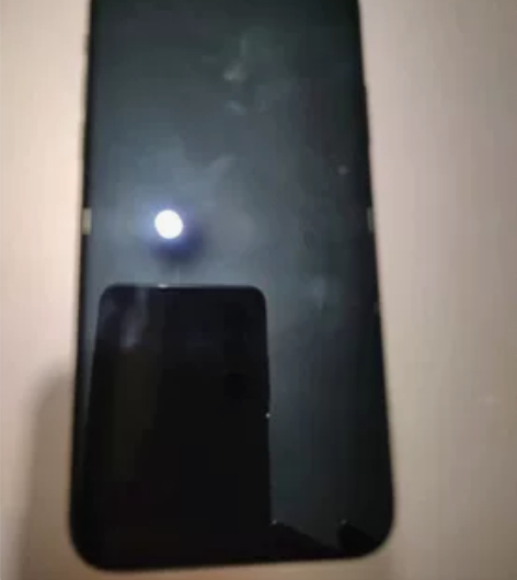 iPhonex  256 大陆国行 明显磕...