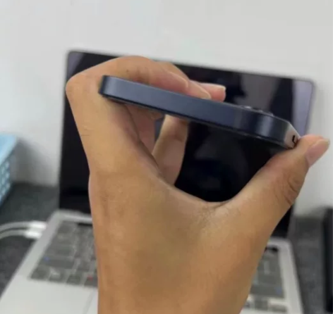 Apple 苹果 iPhone 12  二...