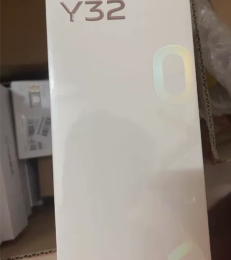 vivo Y32     4G     8...