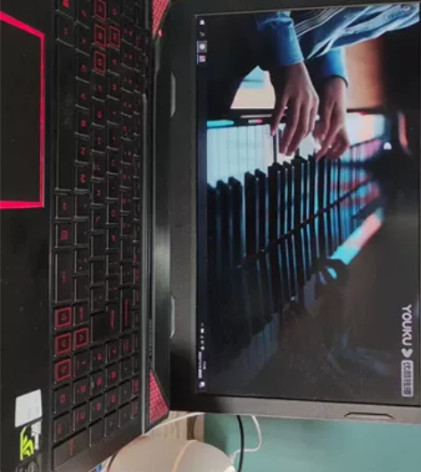 机械革命X6s  由于更换新的游戏本，这款...