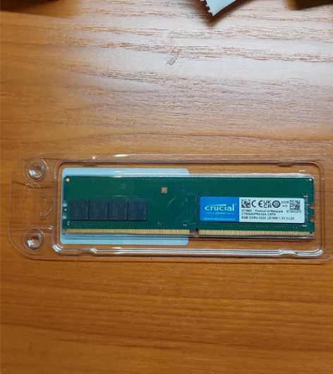 全新英睿达DDR4 3200 8G台式机内...