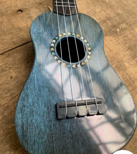 尤克里里60出了 感兴趣的话点“我想要”和...