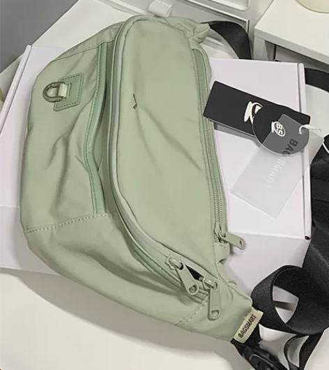 博主出全新闲置。bagsmart潮流包包男...