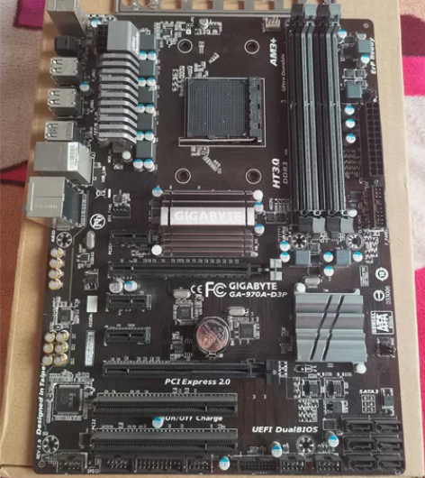 技嘉主板GA-970A-D3P主板，保持很...