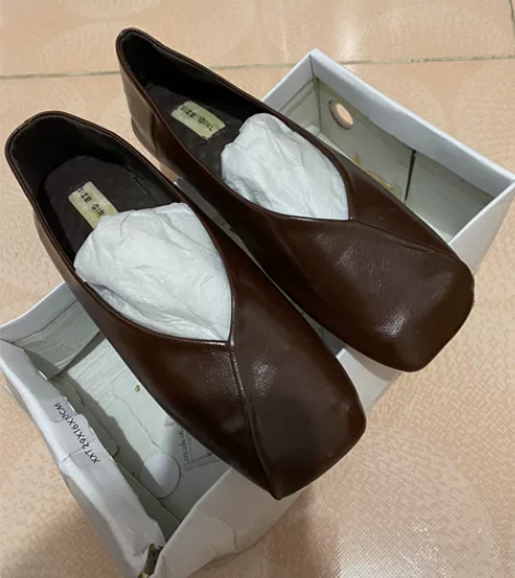 全新软底鞋，怀孕时买了好几双上班穿，很舒服...