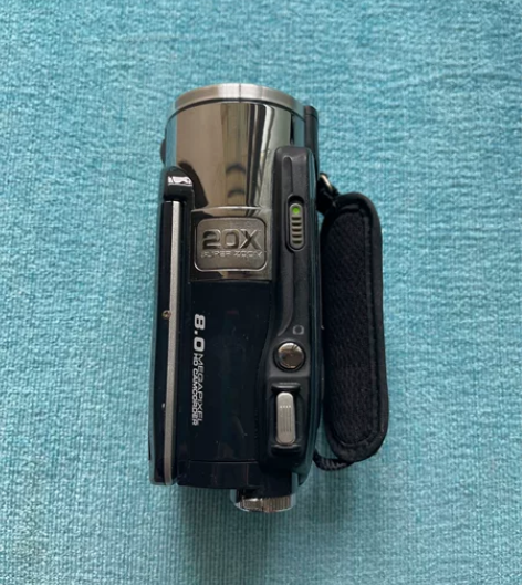 欧达数码摄像机 800万像素，支持1080...