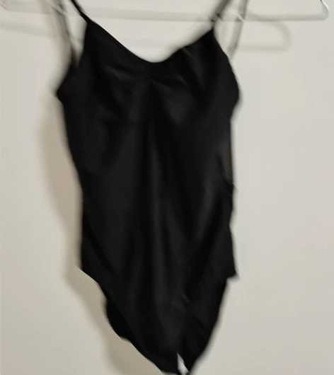 芭蕾娃娃芭蕾体服 去考级院考试，要求必须大...