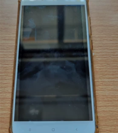 家人自用九成新小米5x(4+64),因内存...