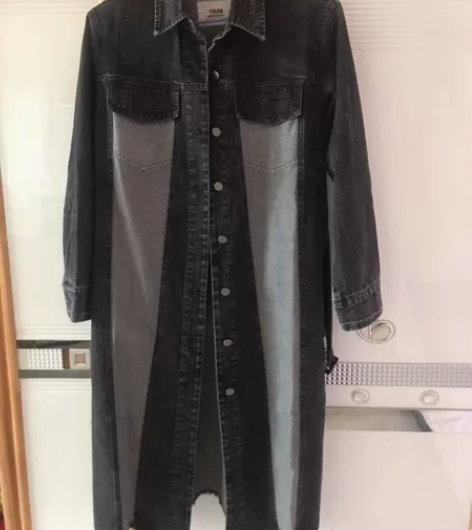 新款牛仔风衣，韩国实体店购买790元，穿一...