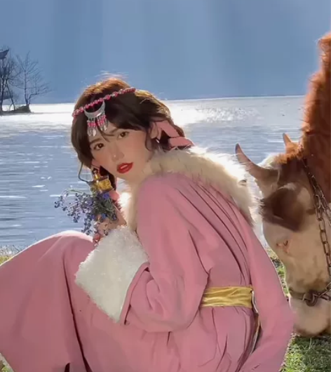 【出租藏服大全套】2022新款藏袍藏族服装...