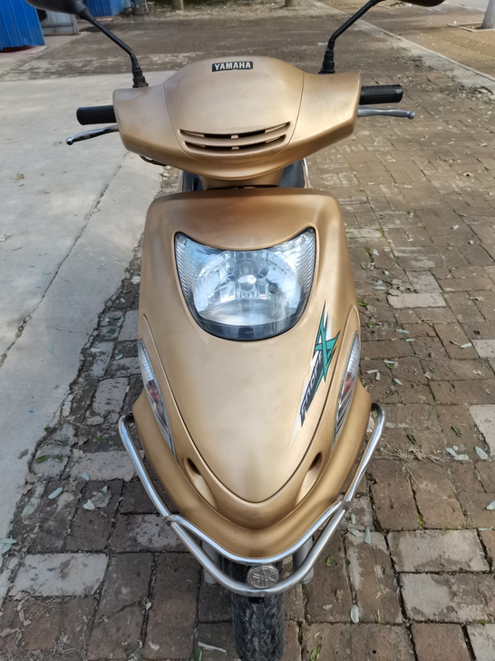 正品雅马哈至尊巡鹰125摩托车,当年国内最...