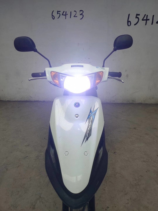 二手摩托车，踏板车，女装车极品18年雅马哈...