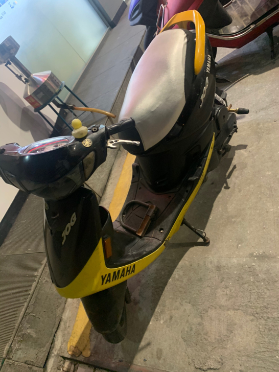 正品国三雅马哈巧格踏板摩托车100cc省油...