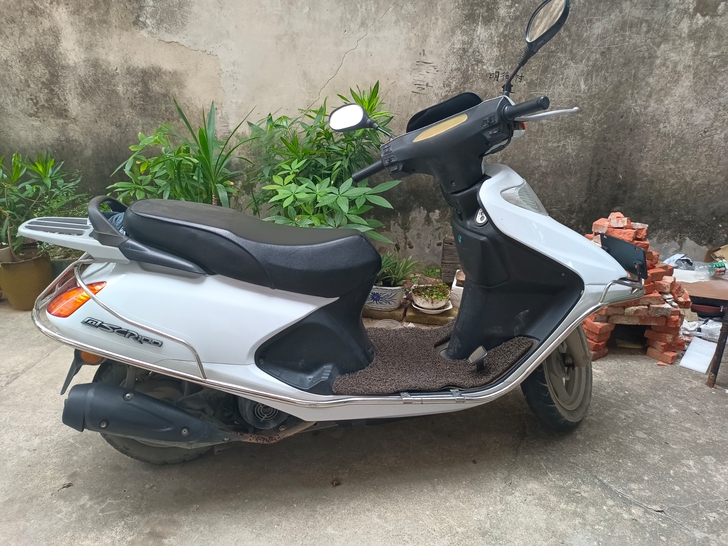 闲置雅马哈小公主摩托车