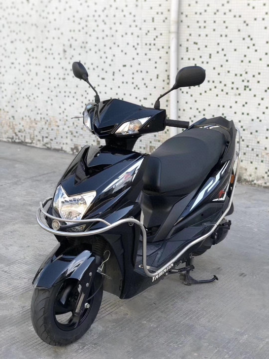 原装雅马哈尚领电喷125，二手摩托车实行3...