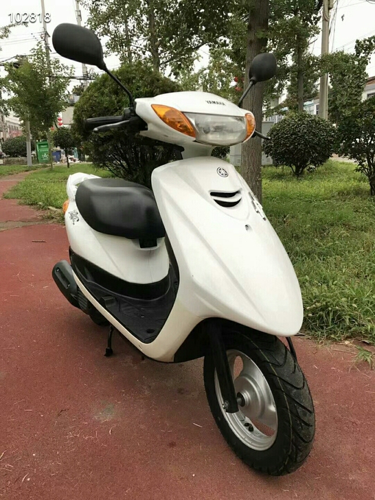 纯进口雅马哈Zr电喷水冷。直拍、号称:摩托...