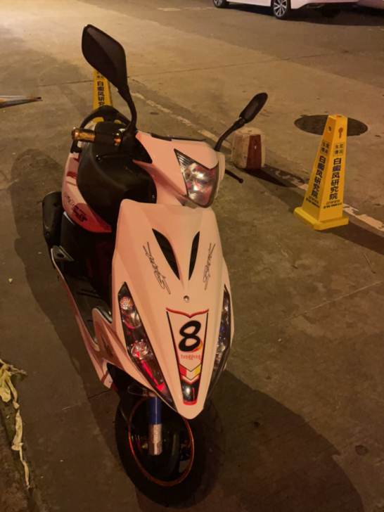 雅马哈鬼火踏板摩托，平时骑都比较爱惜，车况...