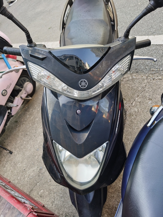 雅马哈踏板摩托车一辆，整车车况佳，动力强劲...