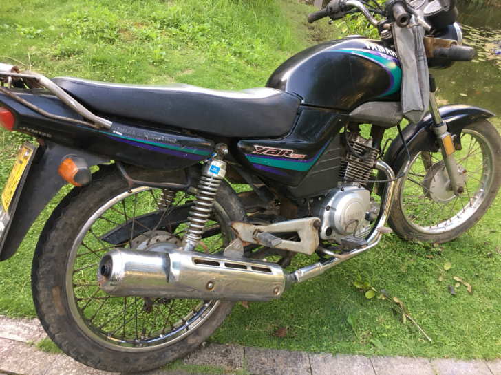 yamaha 125雅马哈进口发动机，声音安静，省油力气大平