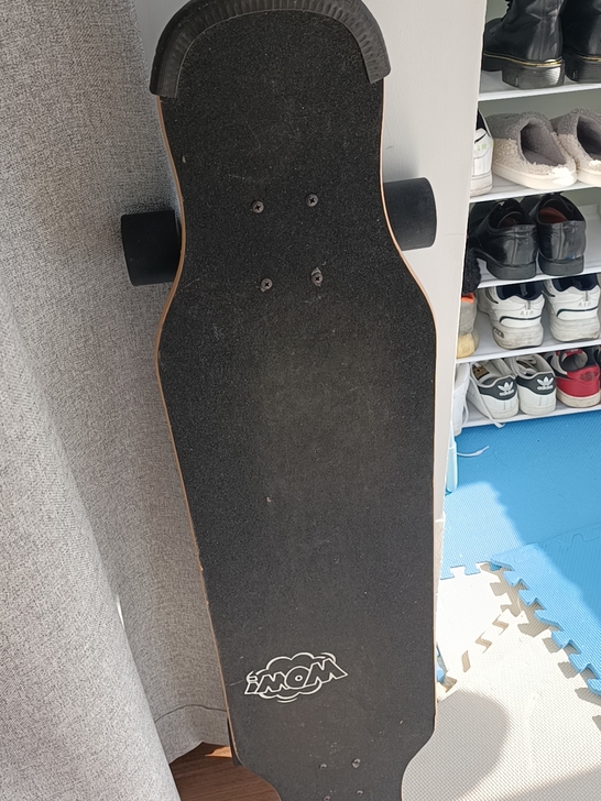 去年买的，玩了几天，上班了没时间玩，刚好最...