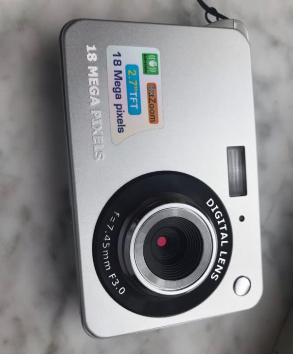 KOMERY 1800万高清像素家用数码照...