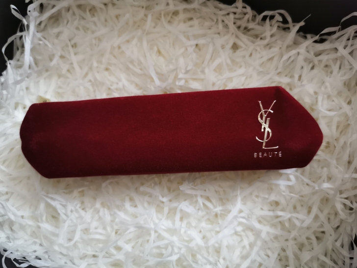 YSL圣罗兰迷你红丝绒化妆包笔袋，
