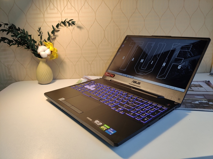 华硕飞行堡垒9  i7-11800  30...