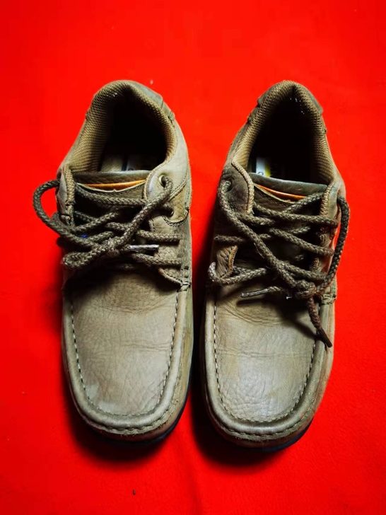 骆驼品牌男鞋,户外活动专用,40码 成...