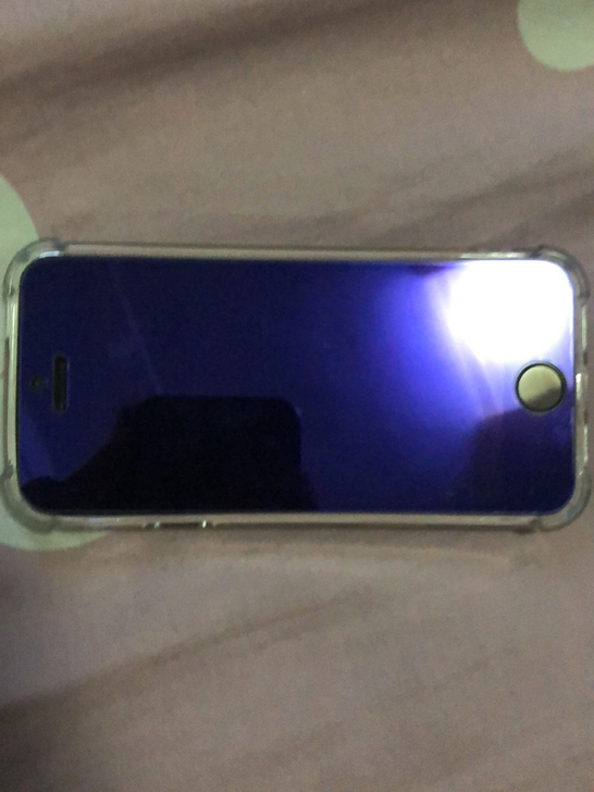 苹果5s 自用备用机，自己用的很细心没有任...