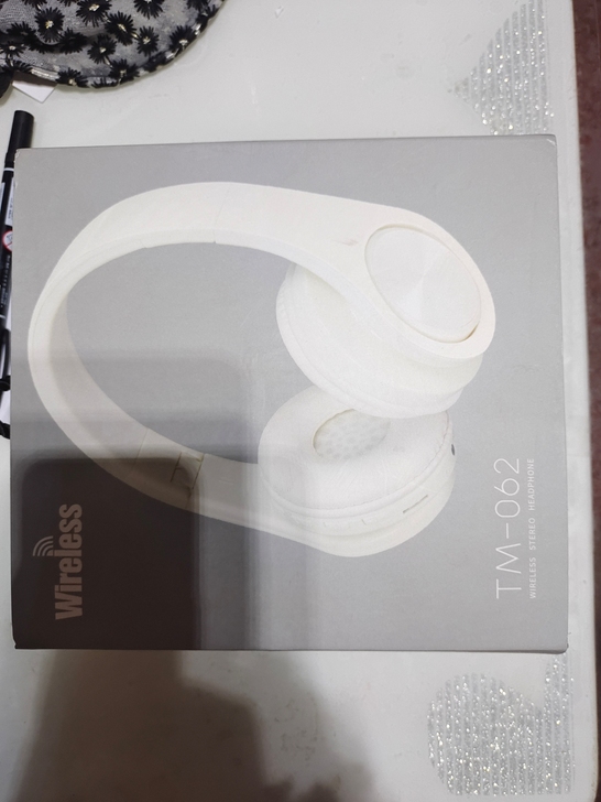 蓝悦无线运动耳机，全新未用