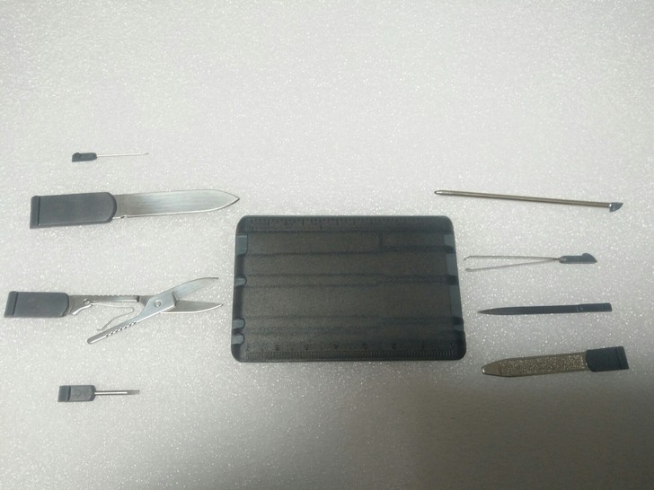 多功能小刀  实物图拍摄！看好拍不退不换