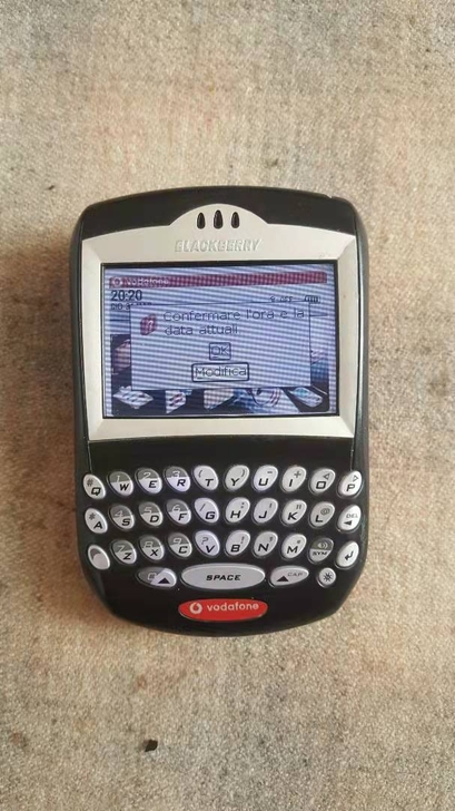 黑莓7290手机，88元包邮，喜欢的来吧，...