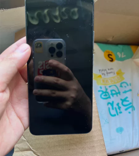 红米k50  12+256成色差 没贴膜使...