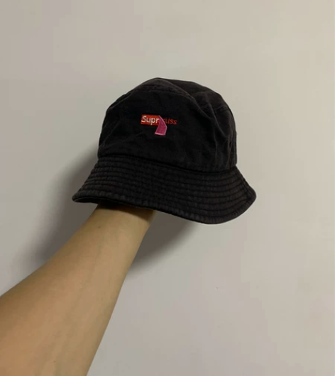 黑色渔夫帽闲置出 成色如图