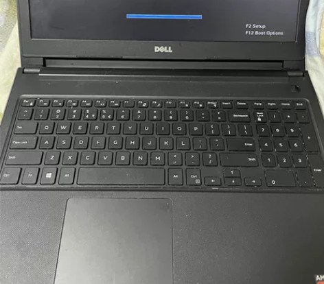 戴尔电脑笔记本 大学买的毕业了也用不太着 ...