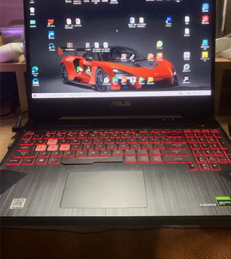 华硕飞行堡垒7 15.6寸游戏本 处理器A...