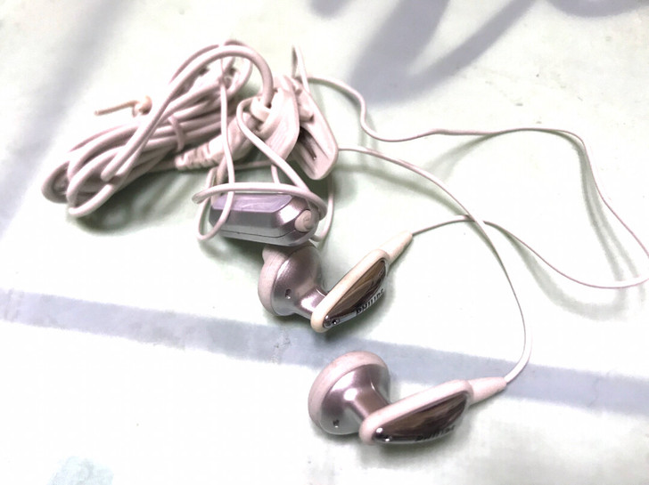 飞利浦绝版耳机,十几几年前的猪嘴耳机,飞利...