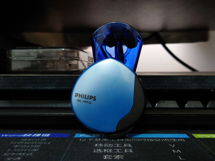 飞利浦SBC HE910旗舰平头式耳机 裸...