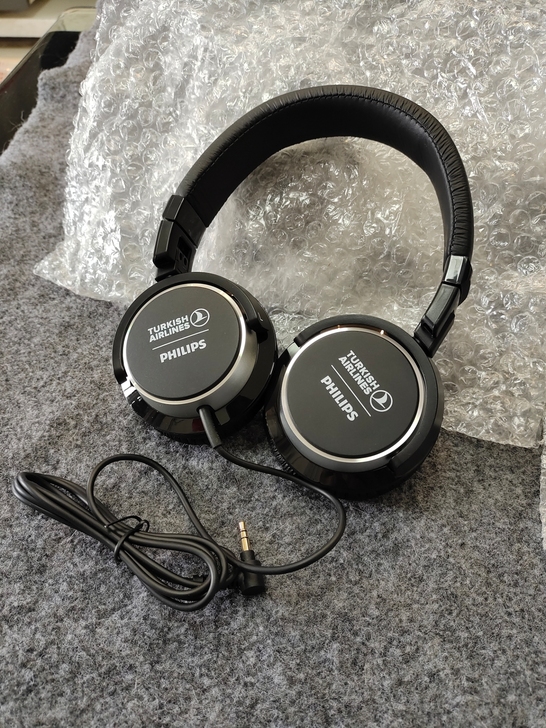 飞利浦土耳其航空定制版耳机,飞利浦库存全新...