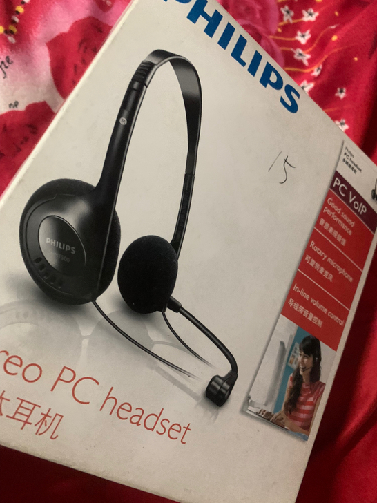 飞利浦，耳机。