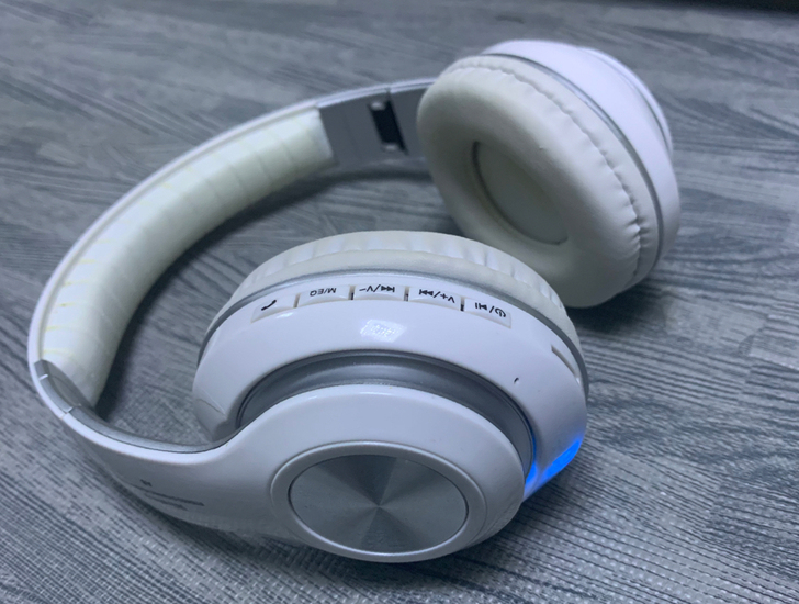 立体蓝牙耳机A8,待机时间长,蓝牙5.0版...