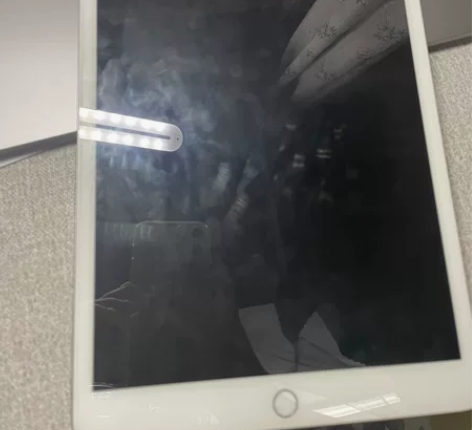 ipad7 2019 个人自用 原装无拆修...