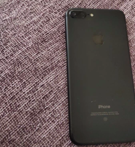 苹果手机,具体啥型号自己看,我对这苹果手机...